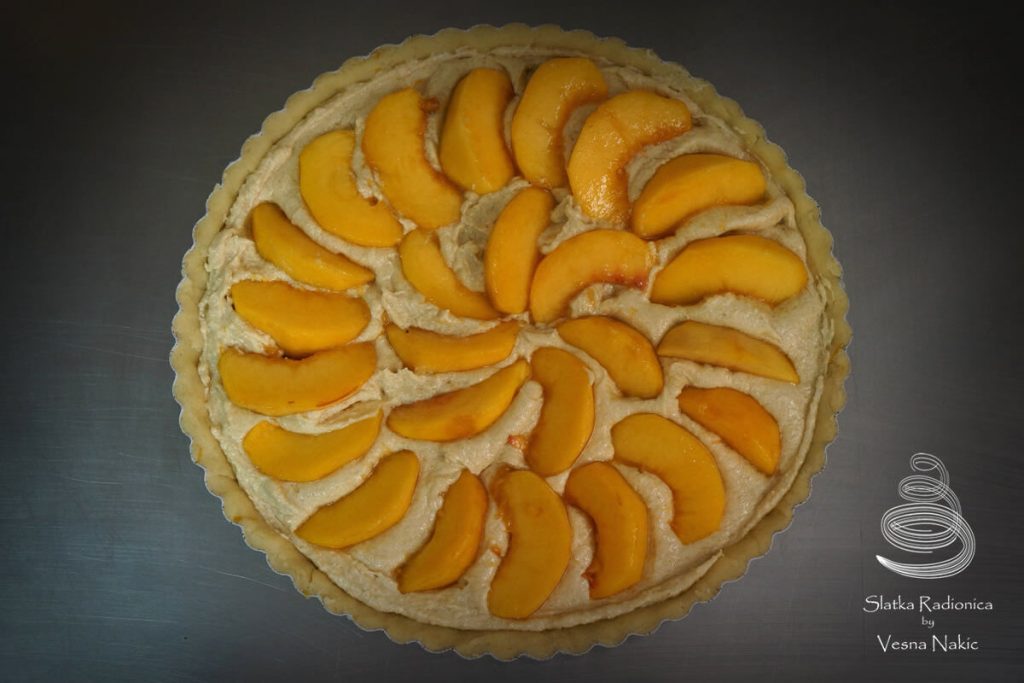 frangipane s breskvom, tart, voćni tart