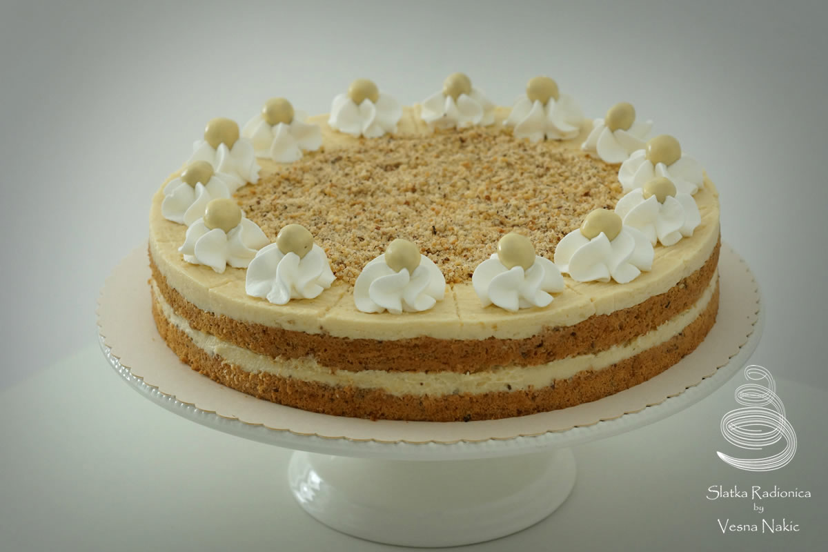 Torta od lješnjaka i vanilije