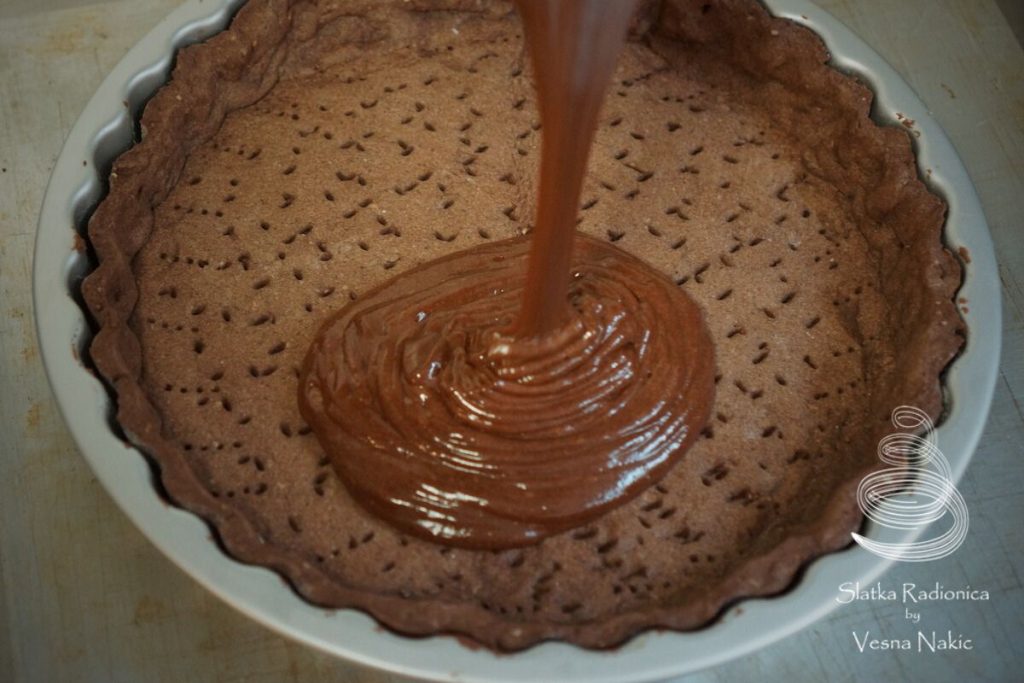 bogati tart od čokolade