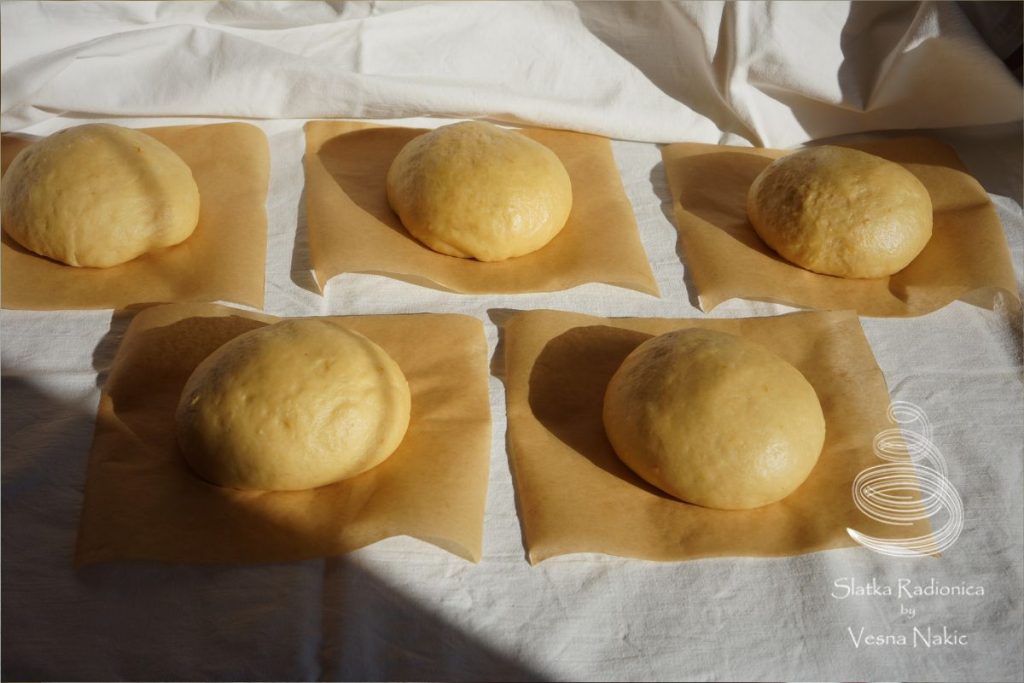 Priprema za drugo dizanje tijesta