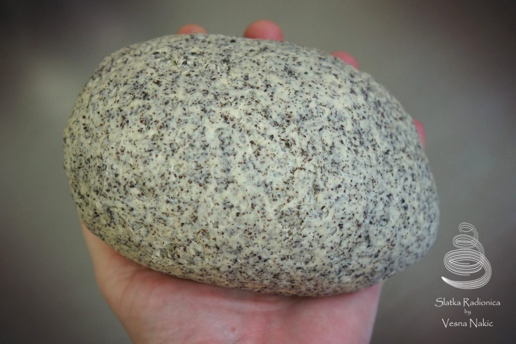 tijesto s makom za tart